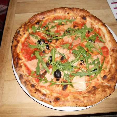 Casetta Pizza Bar &