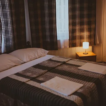 Гостевой дом Casetta Pizza Bar & 4*