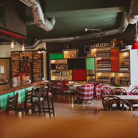 Casetta Pizza Bar & 4* Баня-Лука