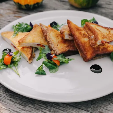 Гостевой дом Casetta Pizza Bar & 4*